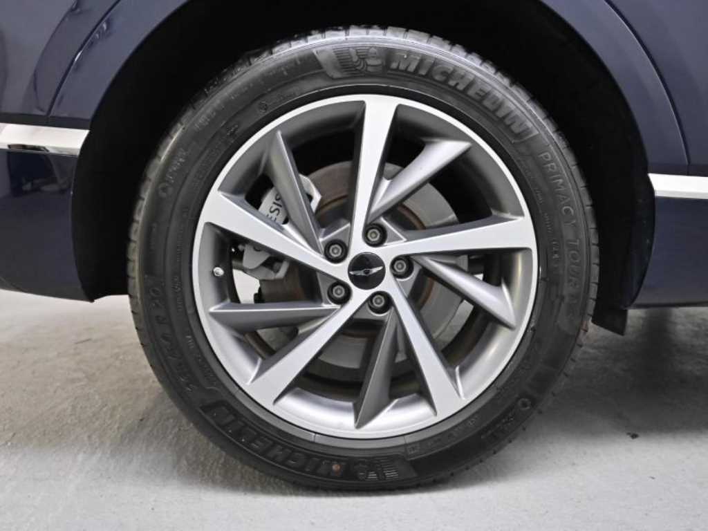 Genesis GV80 - Vista 5