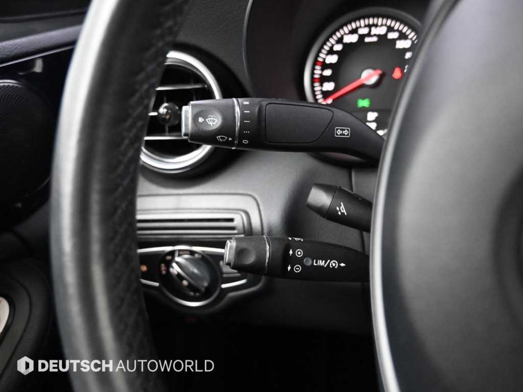 Mercedes Benz C Class 2016 Plateado - Importación desde Corea - HF Imports Iquique - Foto 16