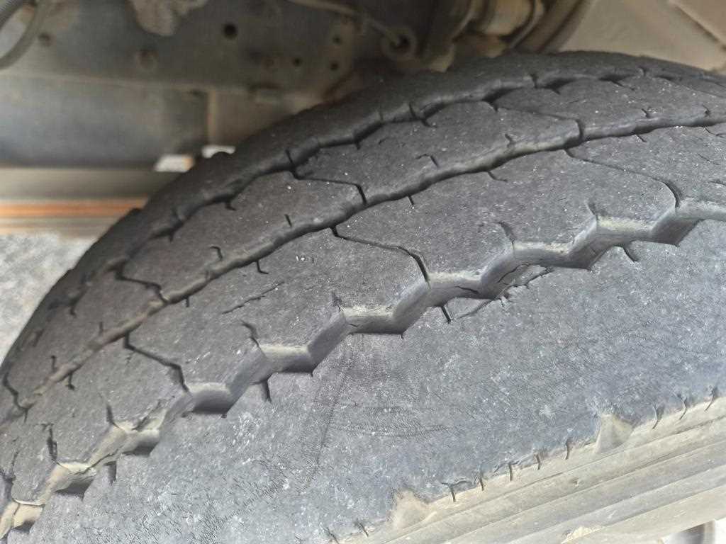 medium and large cargo Special 2018 Blanco - Importación desde Corea - HF Imports Iquique - Foto 15