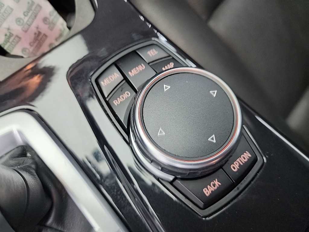 BMW 5 Series 2016 Negro - Importación desde Corea - HF Imports Iquique - Foto 17