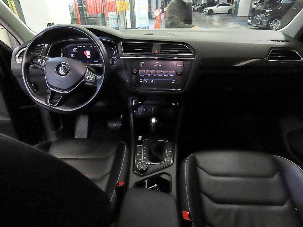 Volkswagen Tiguan - Vista 10