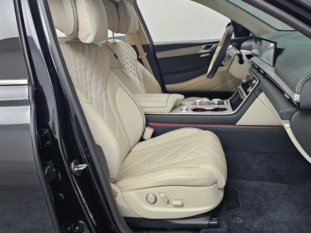 Genesis GV80 - Vista 10