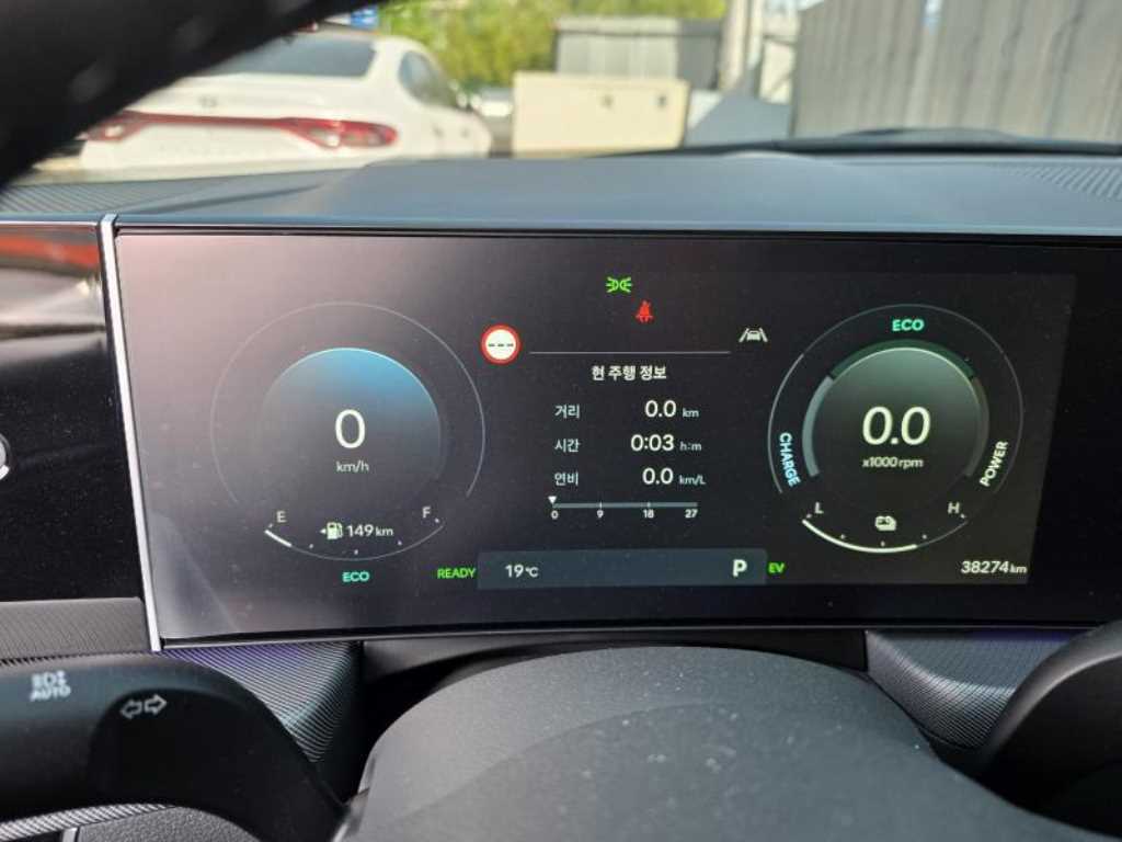 HYUNDAI Sonata - Vista 8