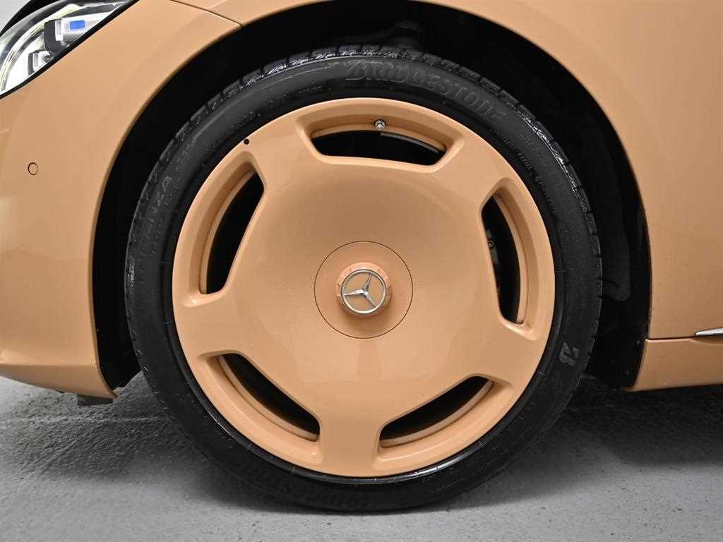 Mercedes Benz S Class - Vista 5