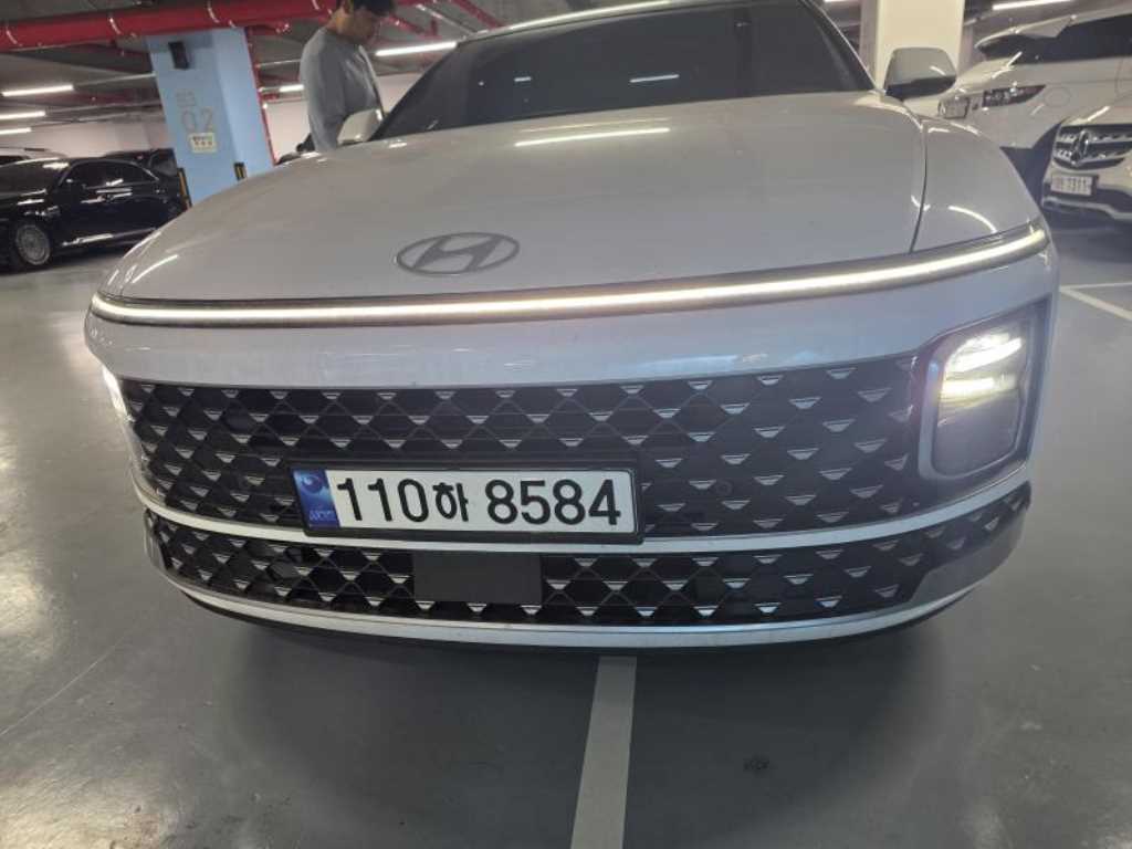 HYUNDAI Grandeur - Vista 2