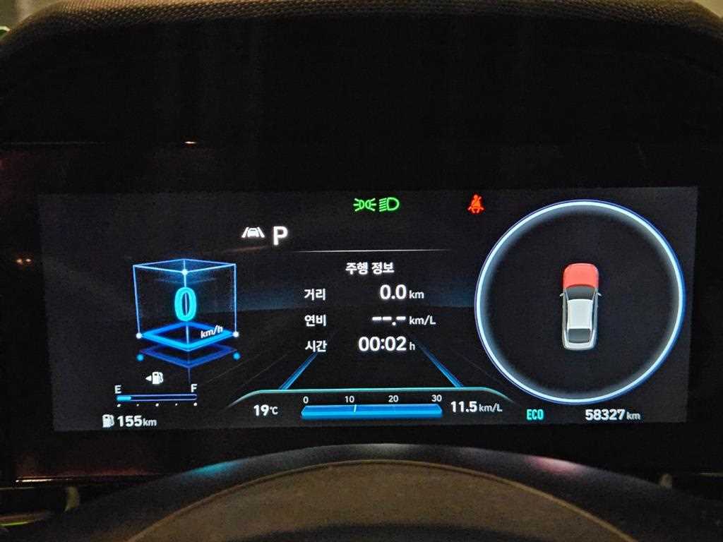 HYUNDAI Avante - Vista 11