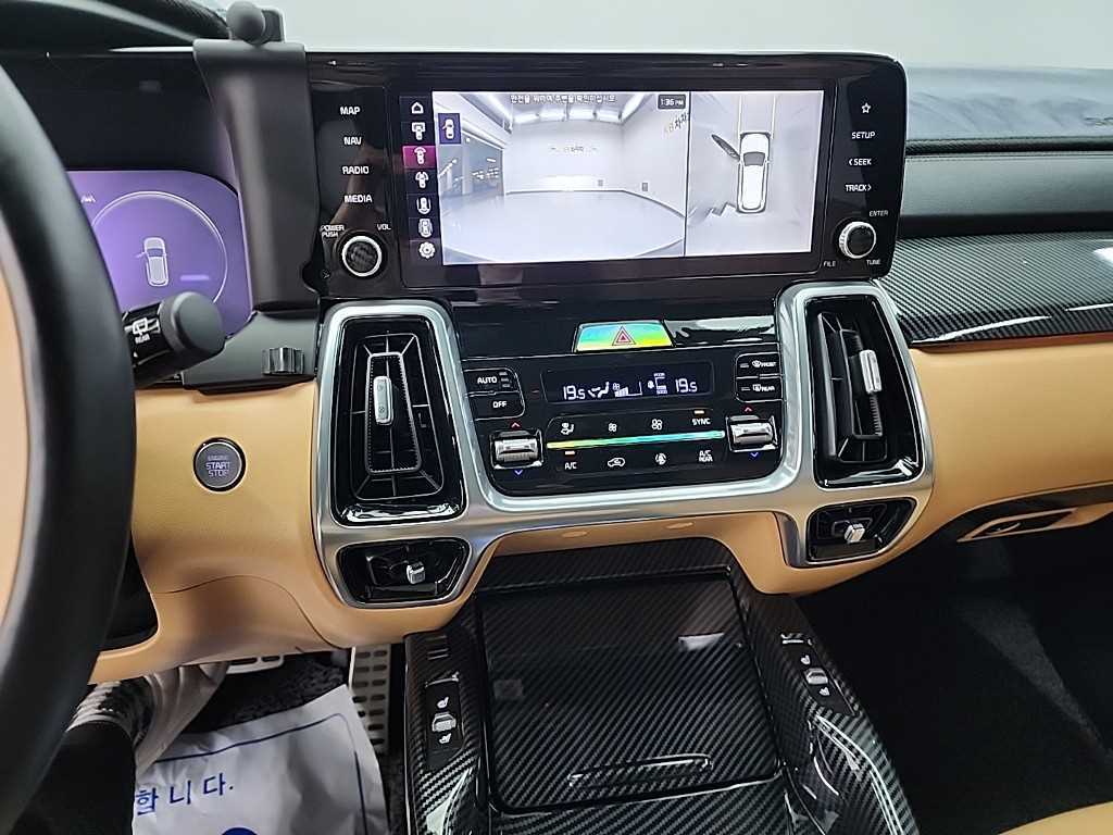 KIA Sorento - Vista 11