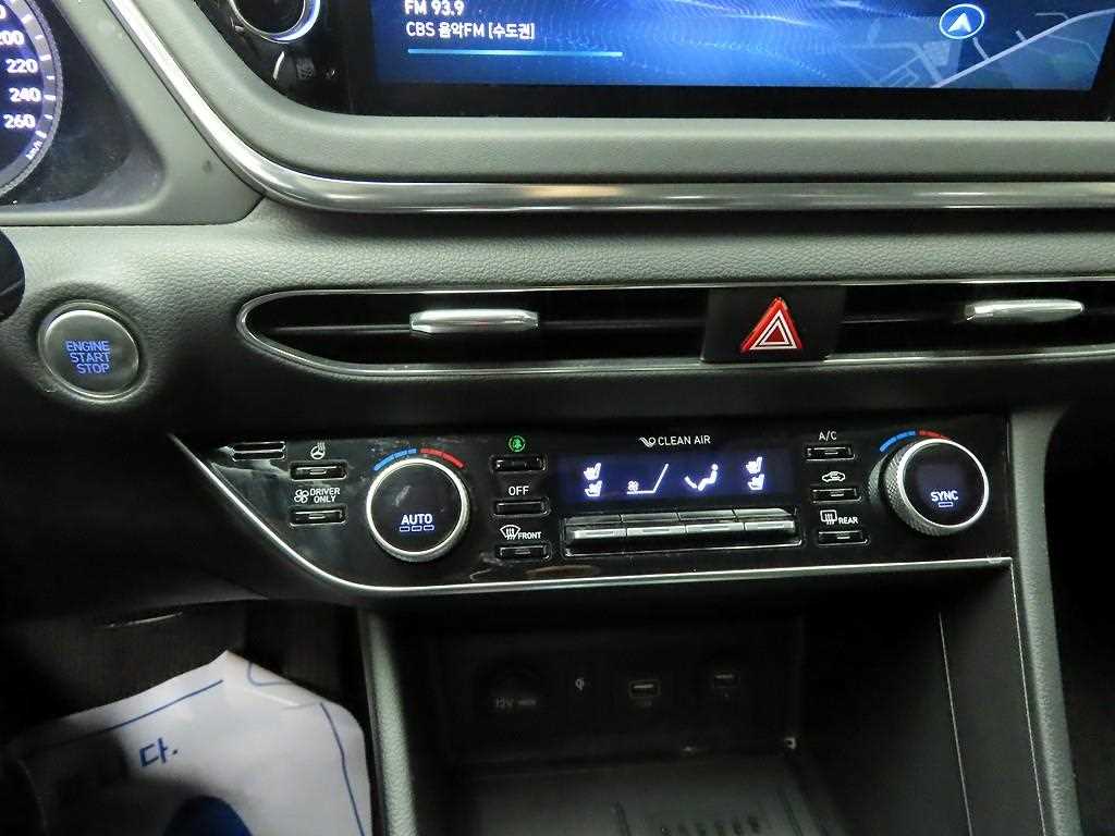 HYUNDAI Sonata - Vista 10