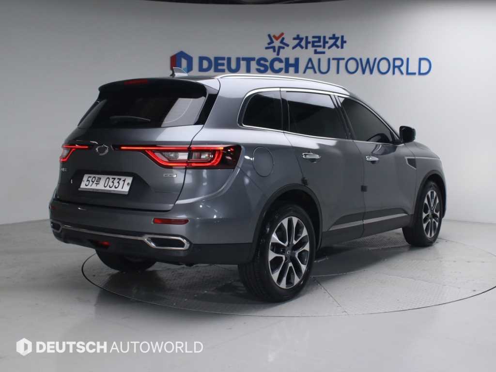 SAMSUNG QM6 - Vista 2