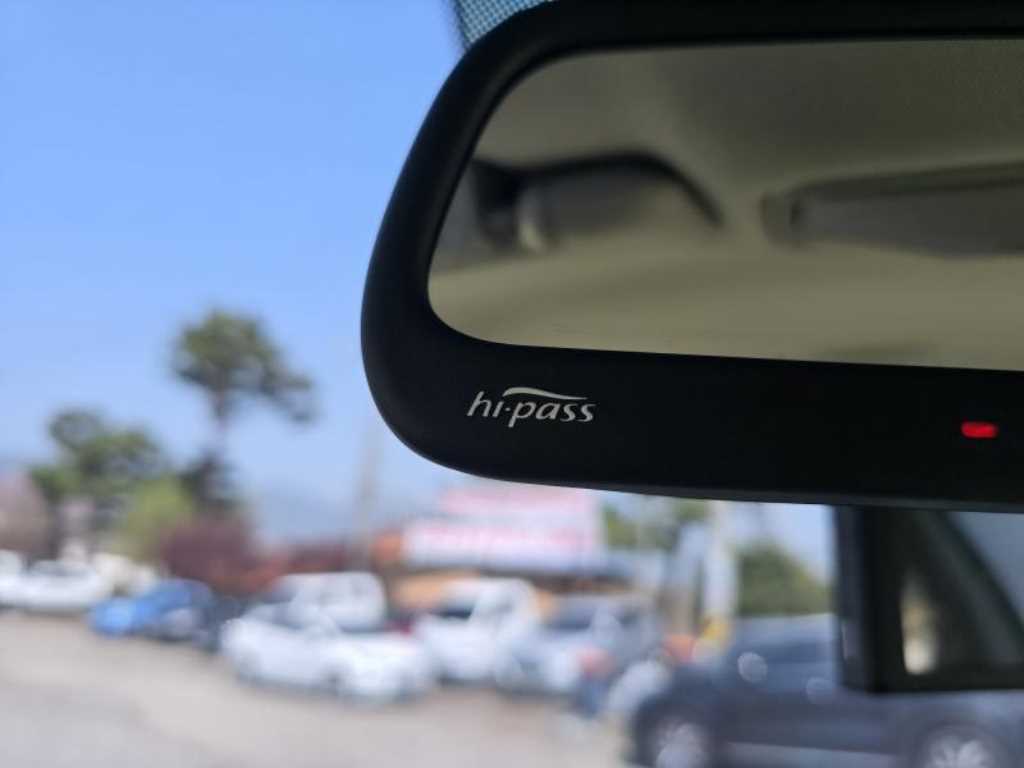 HYUNDAI Santa Fe - Vista 8