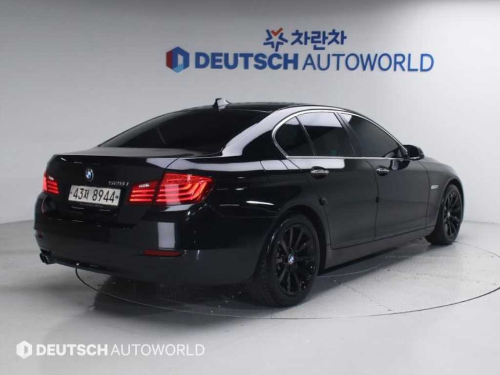 BMW 5 Series - Vista 3