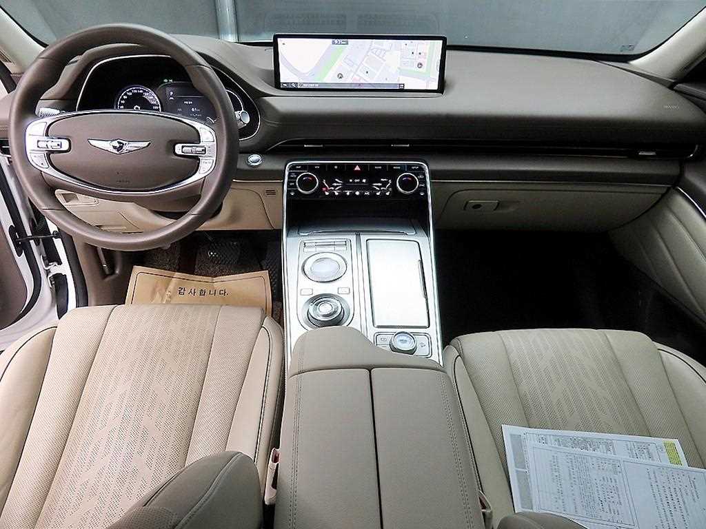 Genesis GV80 - Vista 7