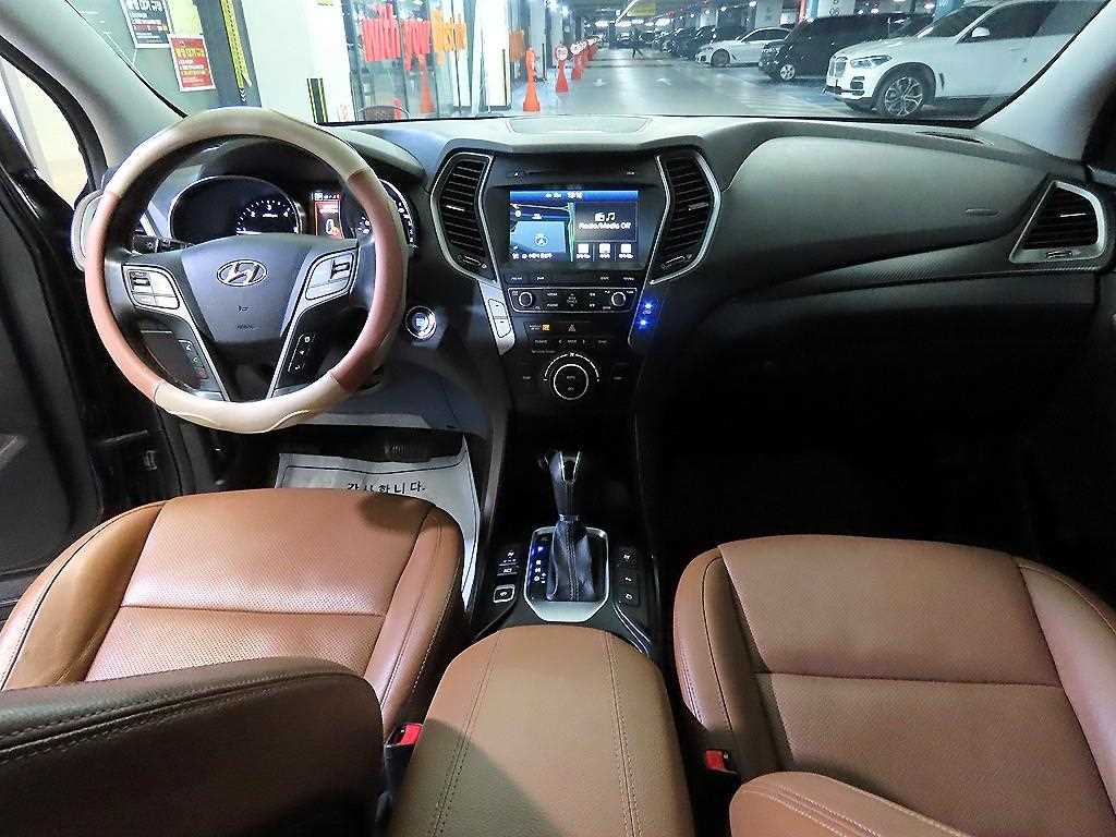HYUNDAI Santa Fe - Vista 10