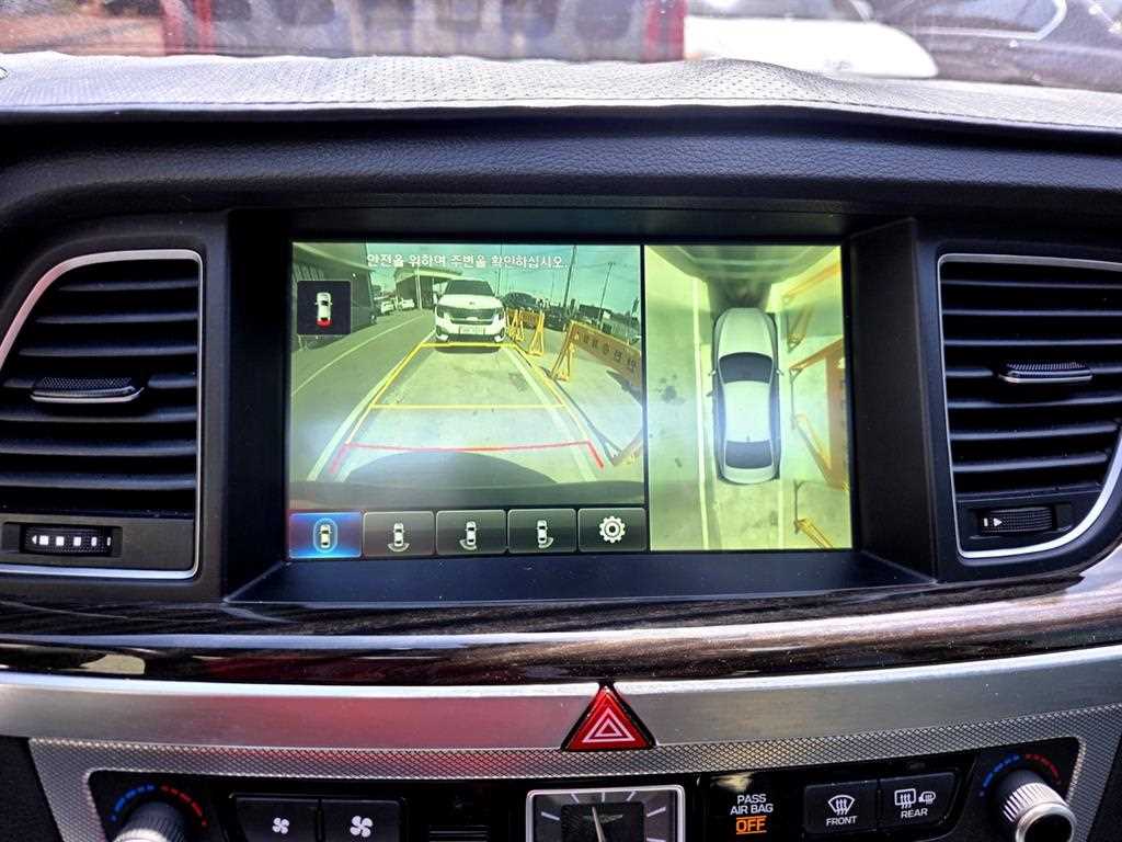 Genesis G80 - Vista 8