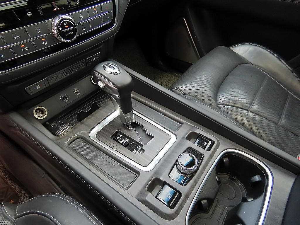 Ssangyong Rexton - Vista 10