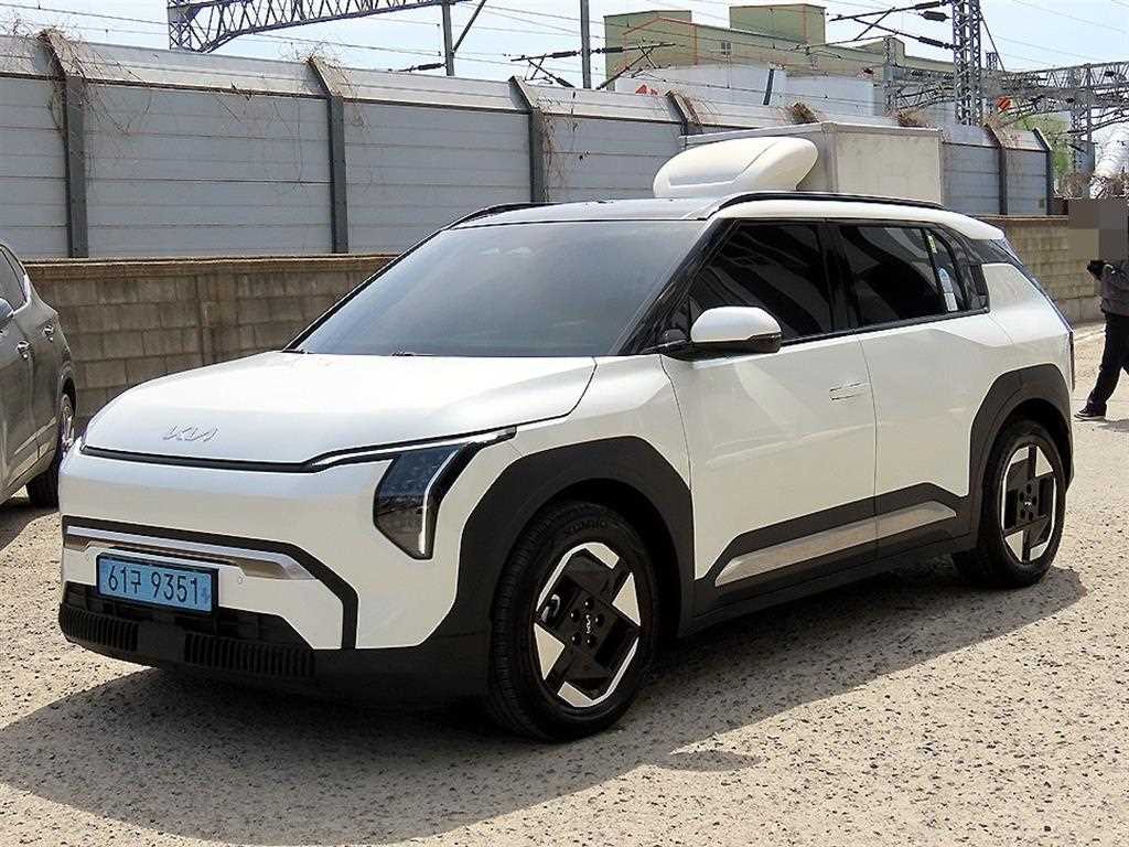 KIA EV3 2025 Blanco - Importación desde Corea - HF Imports Iquique - Foto 1