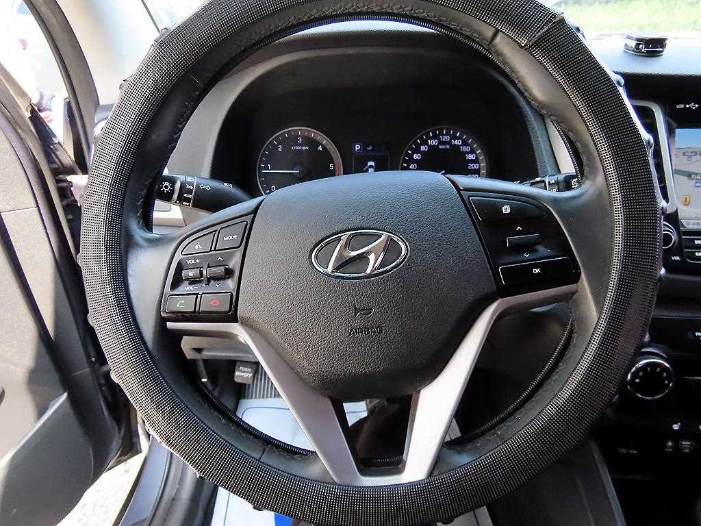 HYUNDAI Tucson - Vista 8
