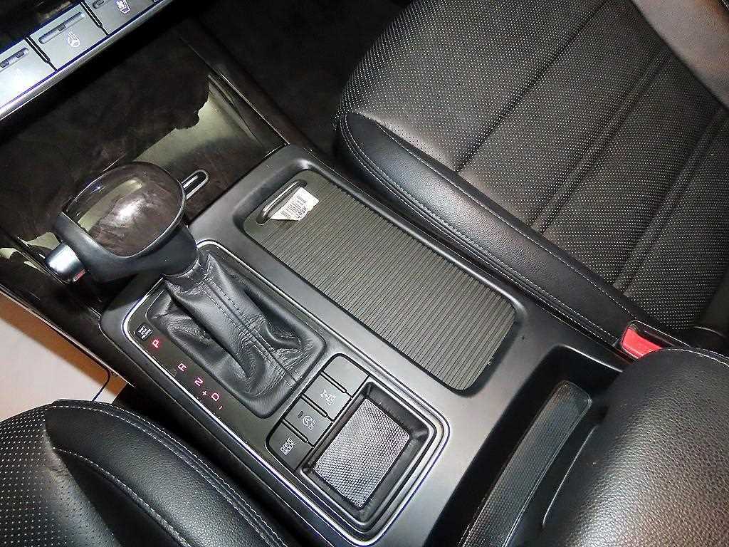 KIA Sorento - Vista 12