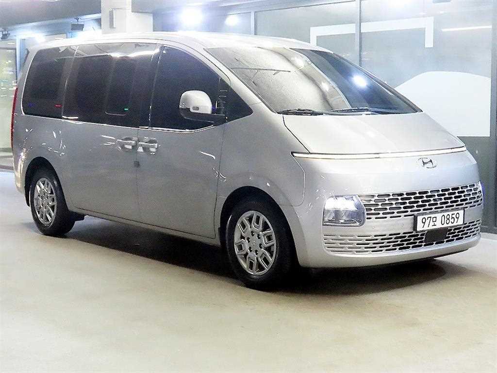 HYUNDAI Staria 2022 Plateado - Importación desde Corea - HF Imports Iquique - Foto 1