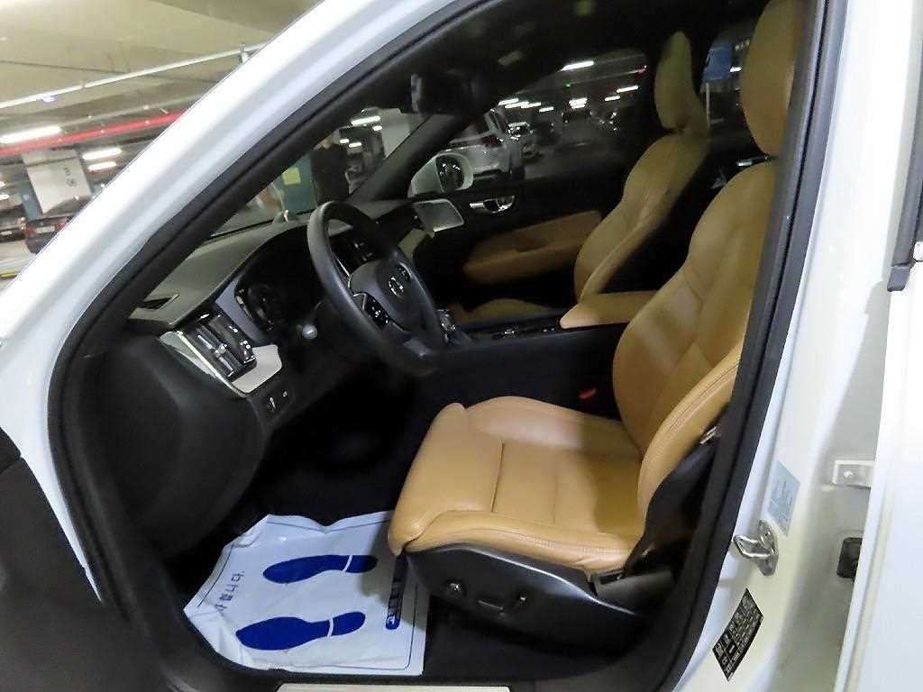 Volvo XC60 - Vista 6