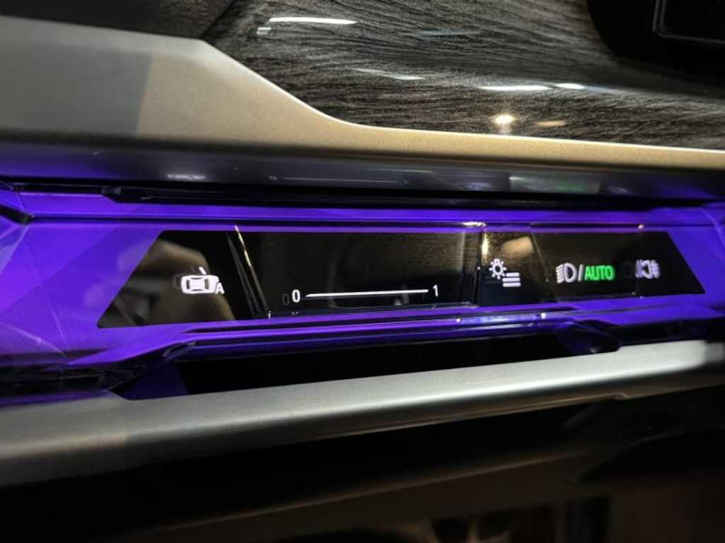 BMW 7 Series 2025 Negro - Importación desde Corea - HF Imports Iquique - Foto 14