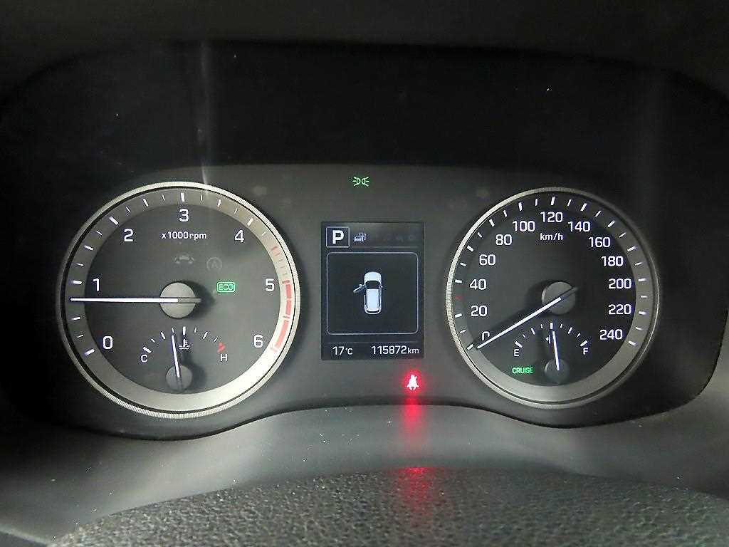 HYUNDAI Tucson - Vista 8