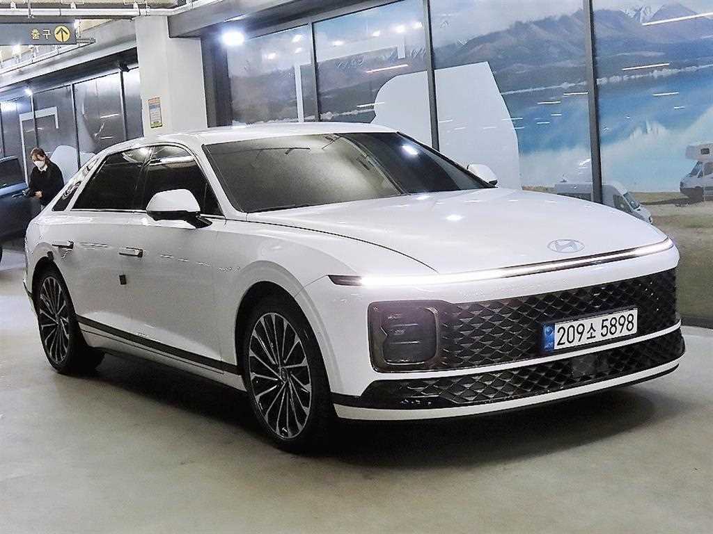 HYUNDAI Grandeur 2023 Blanco - Importación desde Corea - HF Imports Iquique - Foto 1