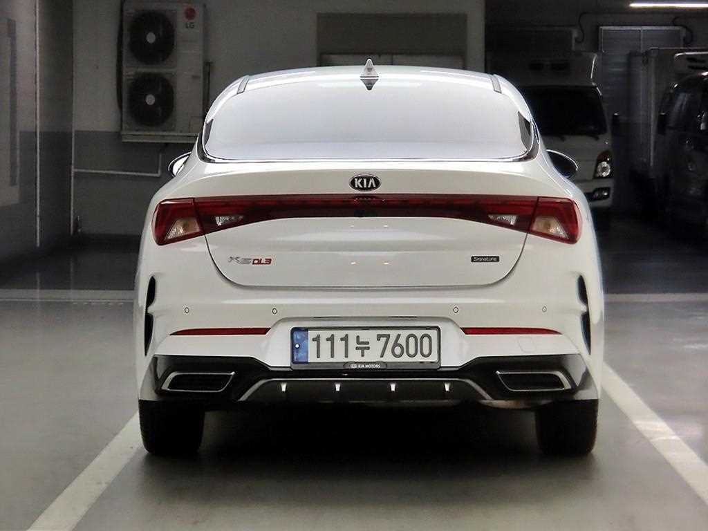 KIA K5 - Vista 3