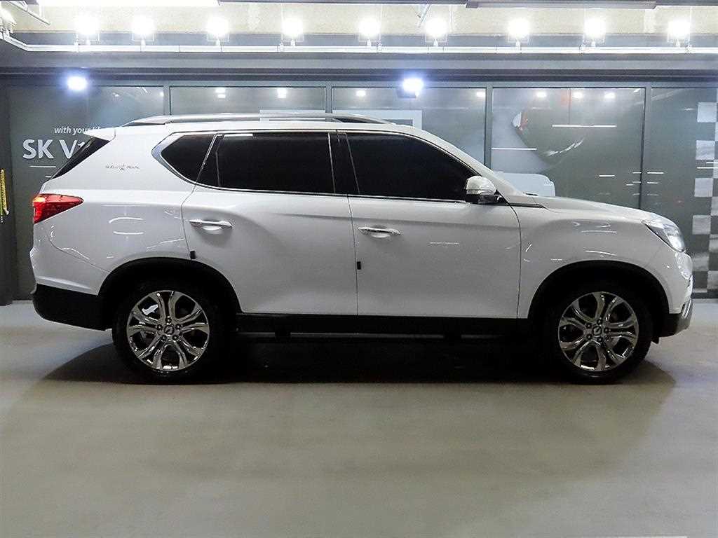 Ssangyong Rexton - Vista 3