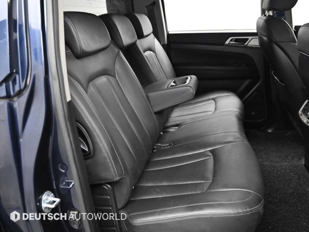 Ssangyong Rexton - Vista 12