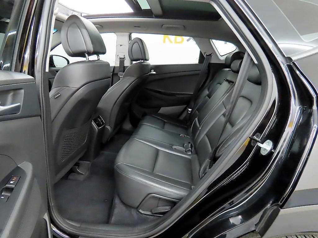 HYUNDAI Tucson - Vista 6