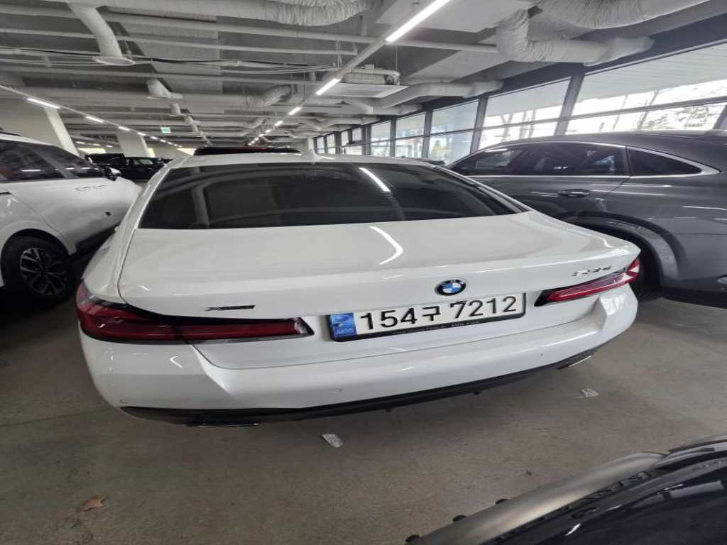 BMW 5 Series - Vista 2