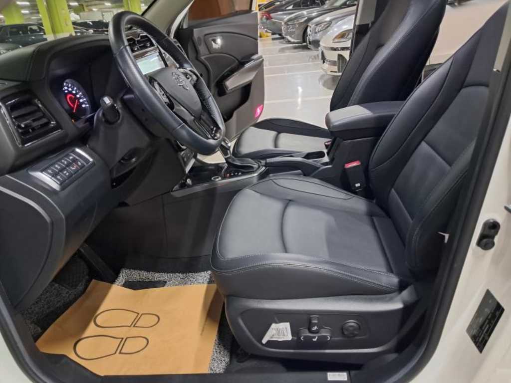 Ssangyong Tivoli 2023 - Importación desde Corea - HF Imports Iquique - Foto 16