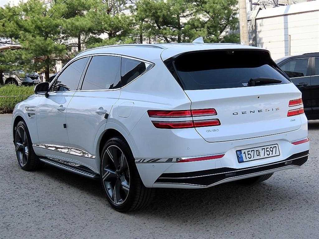 Genesis GV80 - Vista 3