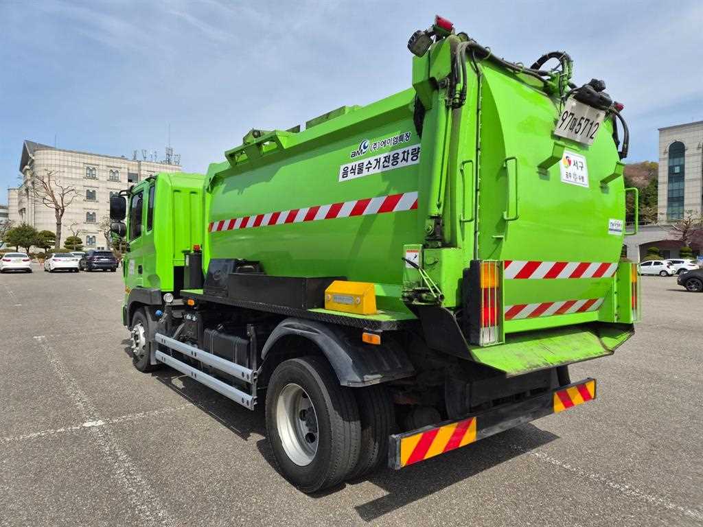 medium and large cargo Special - Vista 7