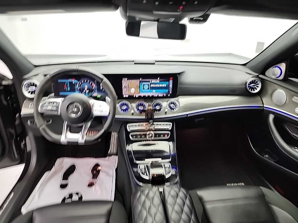 Mercedes Benz E class - Vista 7