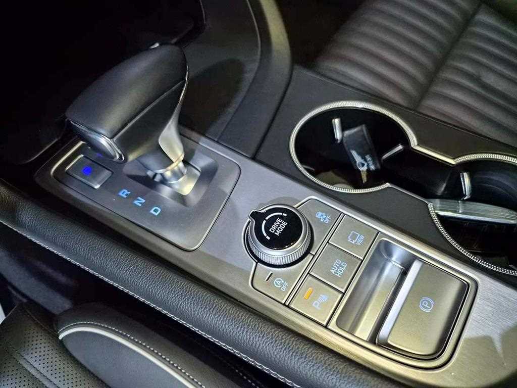 Genesis G70 - Vista 11