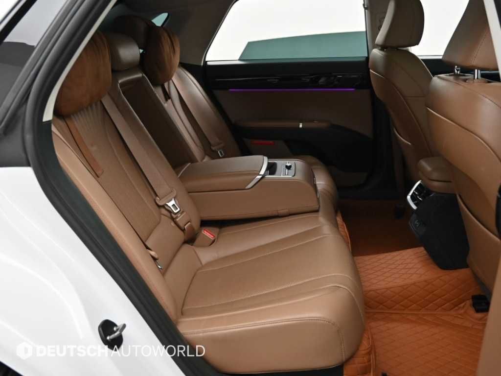 HYUNDAI Grandeur - Vista 12