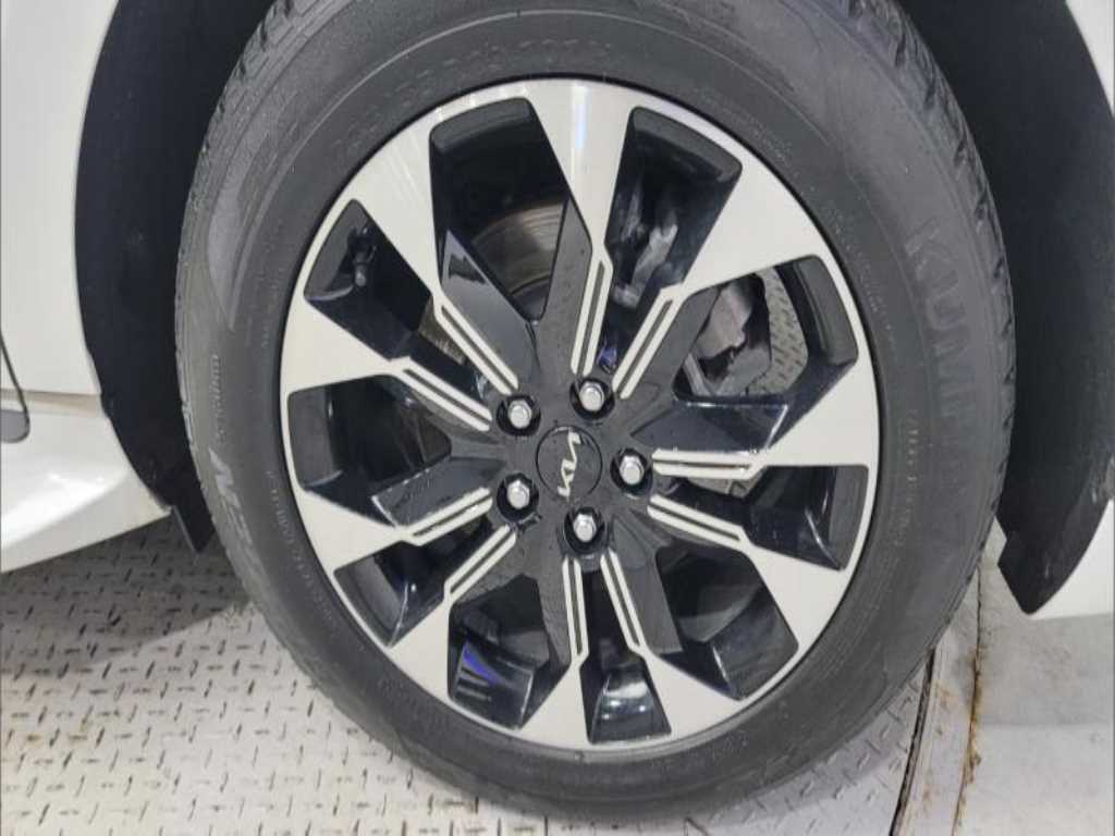 KIA Carnival 2023 - Importación desde Corea - HF Imports Iquique - Foto 16