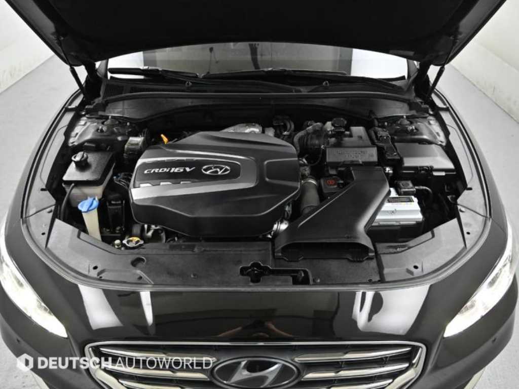 HYUNDAI Grandeur - Vista 6
