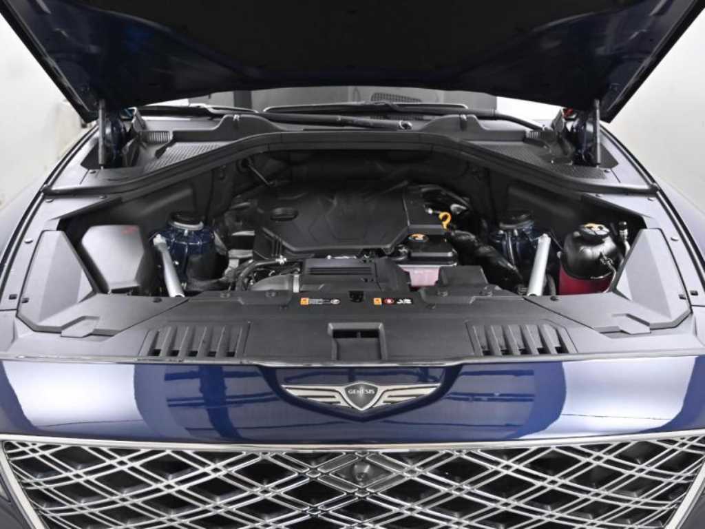 Genesis GV80 - Vista 6