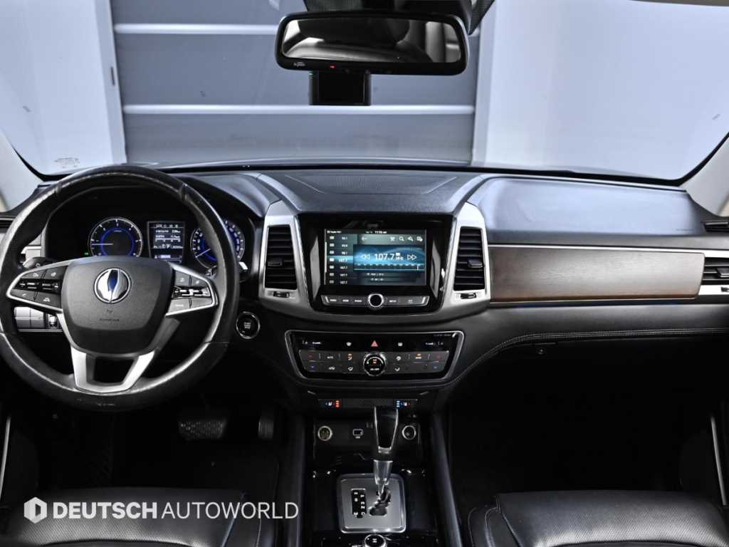 Ssangyong Rexton - Vista 7