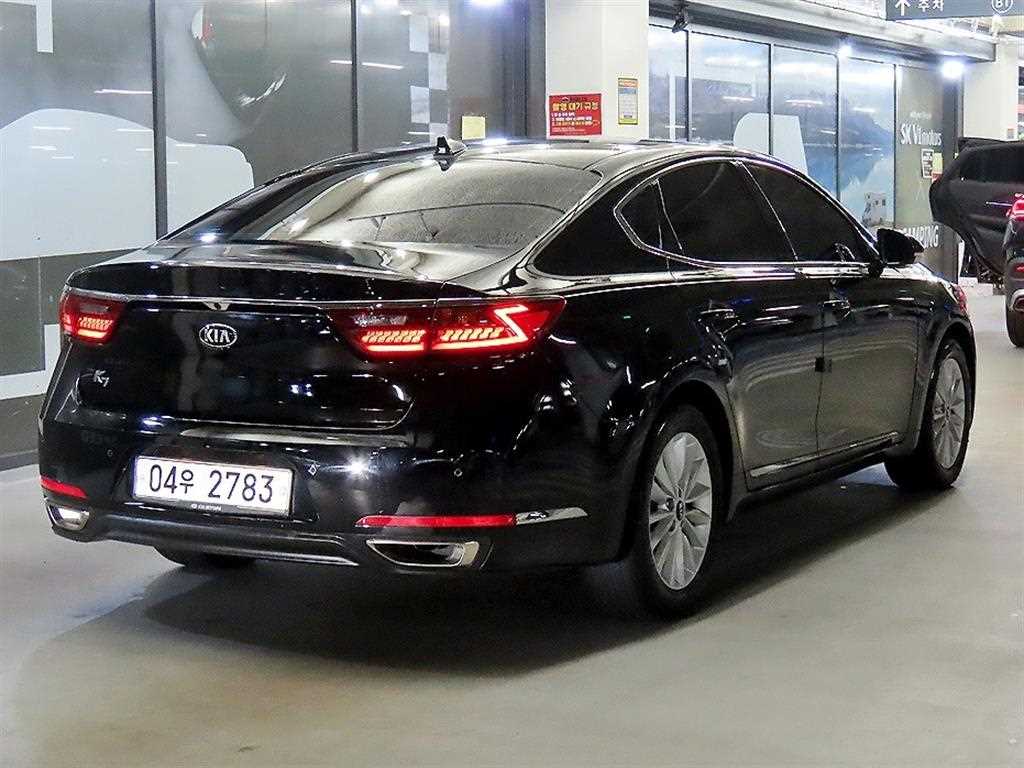 KIA K7 - Vista 4