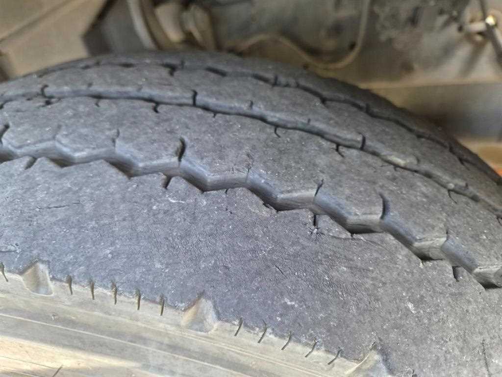 medium and large cargo Special 2018 Blanco - Importación desde Corea - HF Imports Iquique - Foto 16