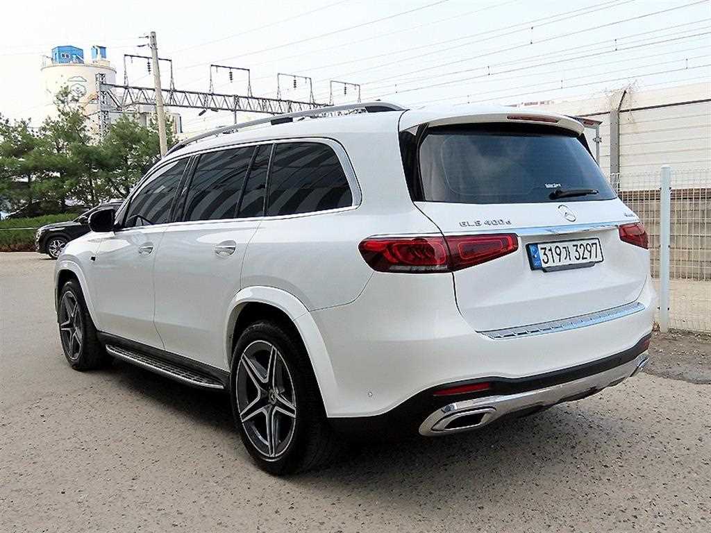 Mercedes Benz GLS Class - Vista 3