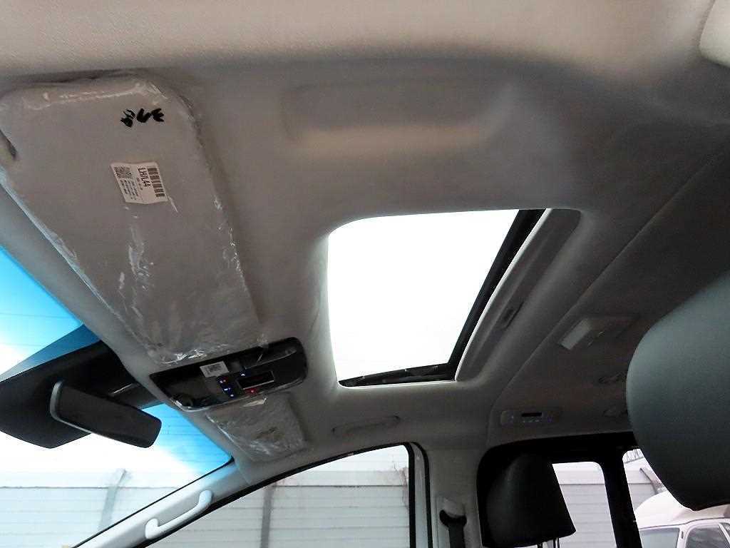 HYUNDAI Staria 2025 Blanco - Importación desde Corea - HF Imports Iquique - Foto 18