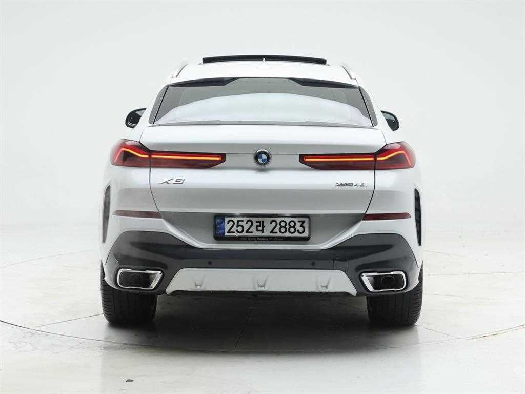 BMW X6 - Vista 5
