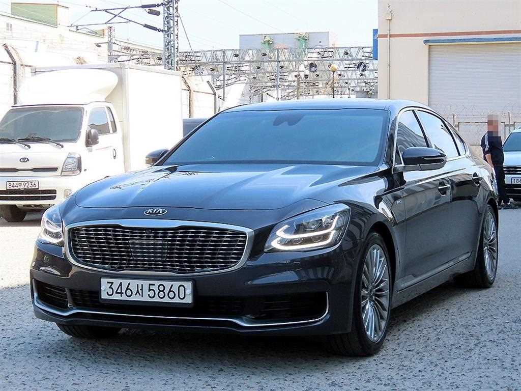 KIA K9 - Vista 2