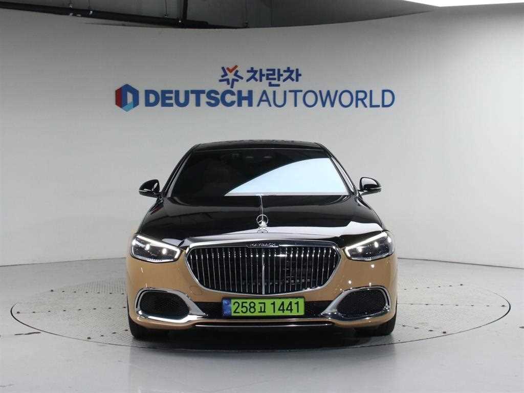 Mercedes Benz S Class - Vista 3