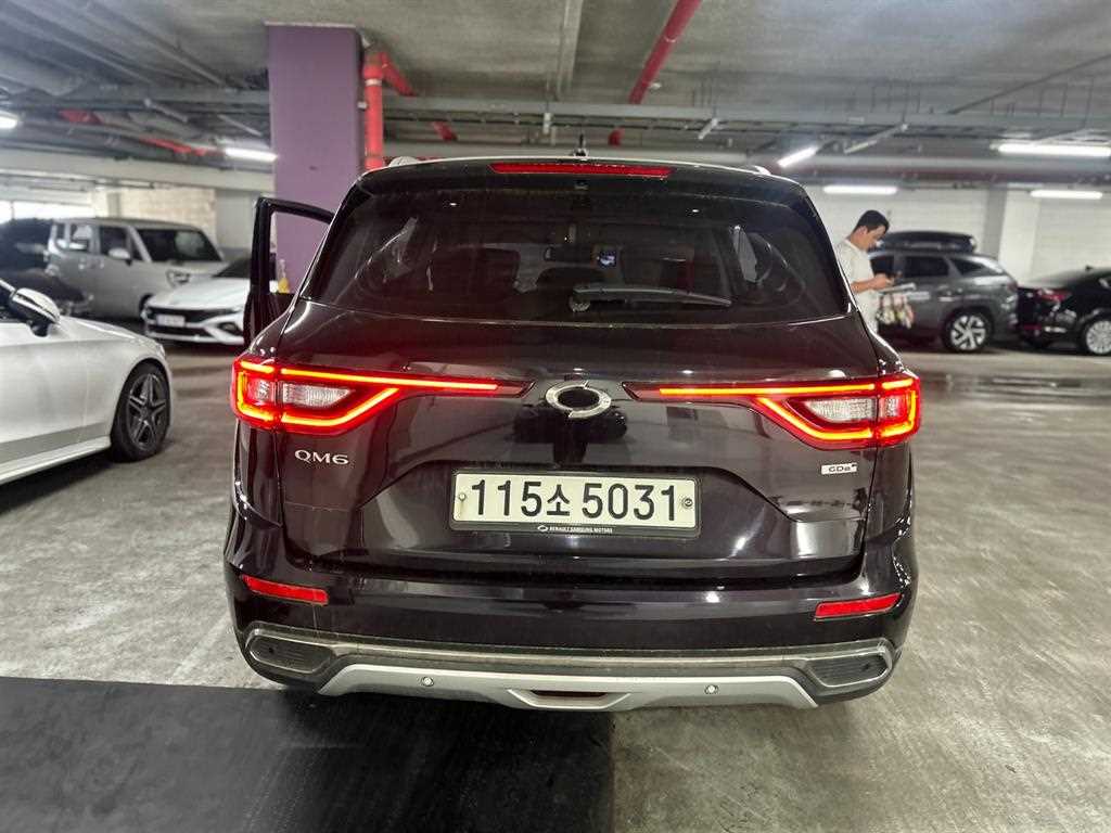 SAMSUNG QM6 - Vista 3